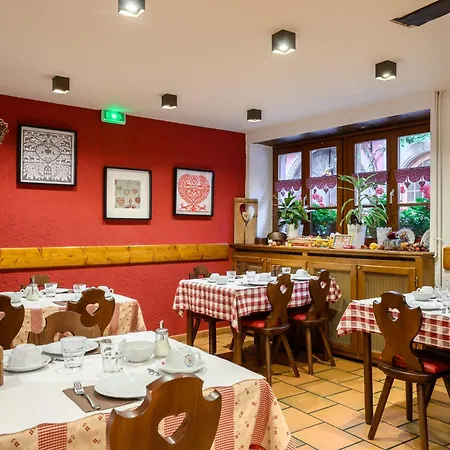 Le Saint Nicolas Hotell