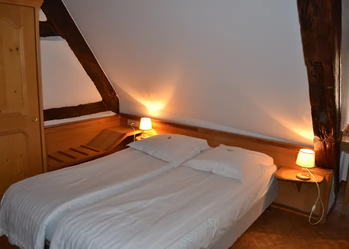 圣尼古拉斯酒店