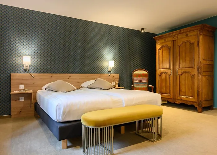 Le Saint Nicolas Hotel 3*